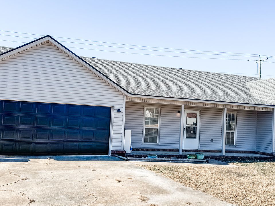 1st image of 4003 Sandstone Dr