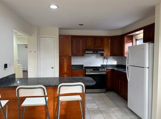 64-63 229th St #2, Oakland Gardens, NY 11364