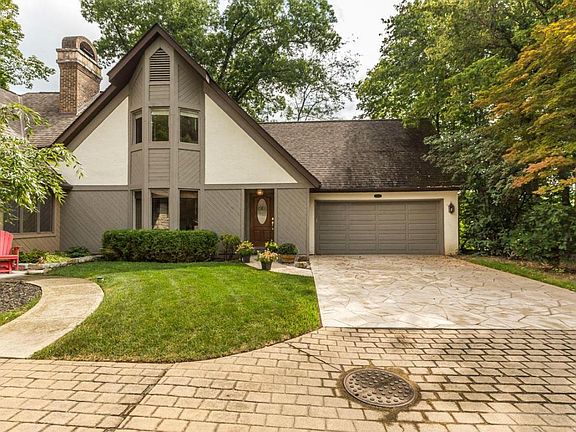 2nd image of 100 Whieldon Ln