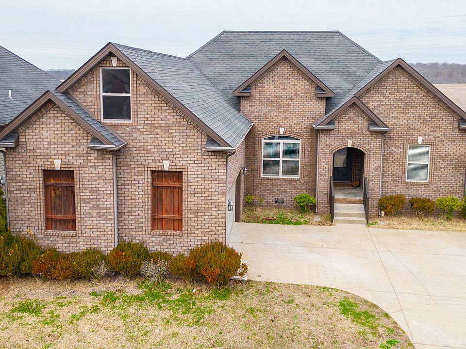 1st image of 1776 Apache Way