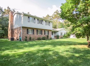 553 W Delhi Rd, Ann Arbor, MI 48103