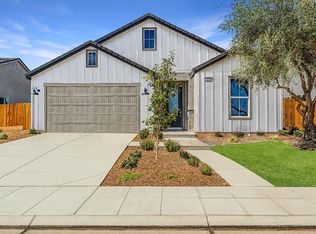 834 Traverse Way S #DY15FL, Madera, CA