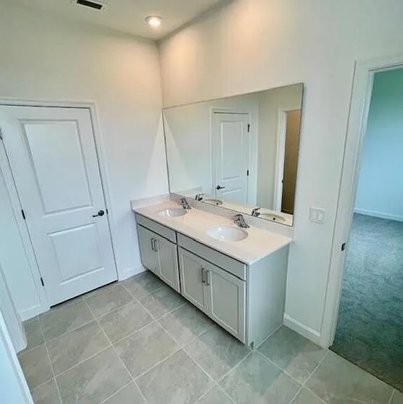 14043 SW Thorens Dr — Photo 11