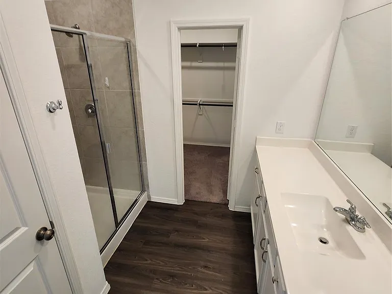 18419 Cobalt Cove Ln — Photo 27