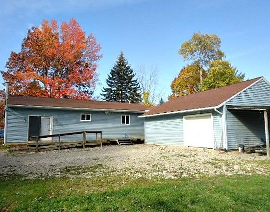 4th image of 12923 Cherry Ln