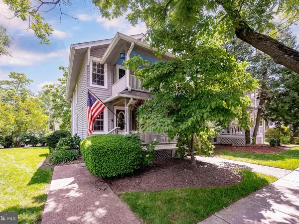 217 Duncan Ave #A, Alexandria, VA 22301