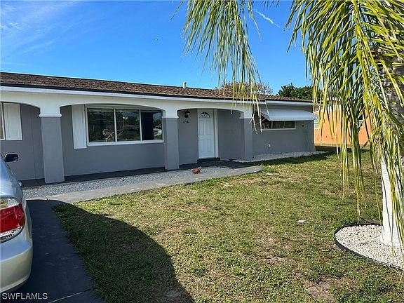 3rd image of 416 Canyon Dr S