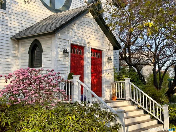 161 Whitfield St #4, Guilford, CT 06437