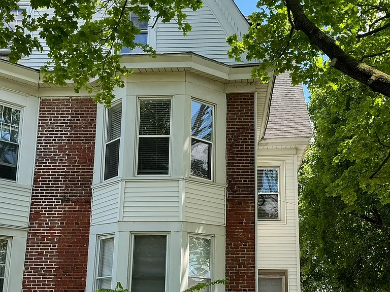 624 Grant Ave #A — Photo 1