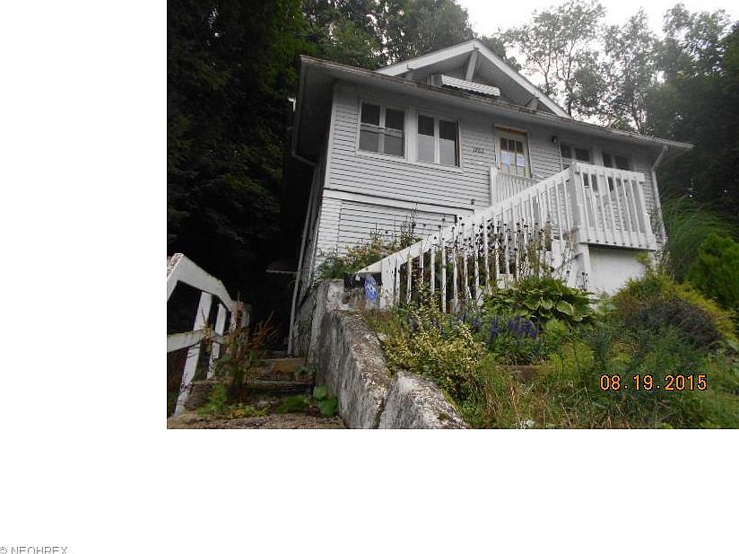 1st image of 1762 Leighton Ave