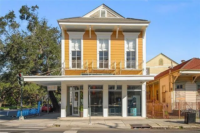 1 bed, 1.0 bath, 700 sqft, $1,900 — Photo 1