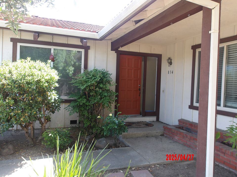 1st image of 834 Van Dyck Ct