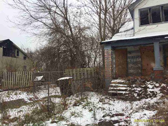 5195 Fairview