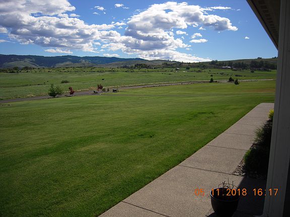4th image of 691 Galaxy Dr