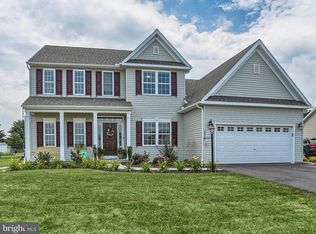 3223 Hampshire Dr, York, PA 17404