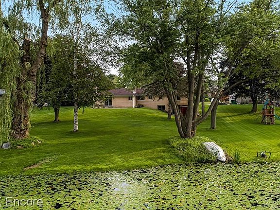 2nd image of 701 Tanview Dr