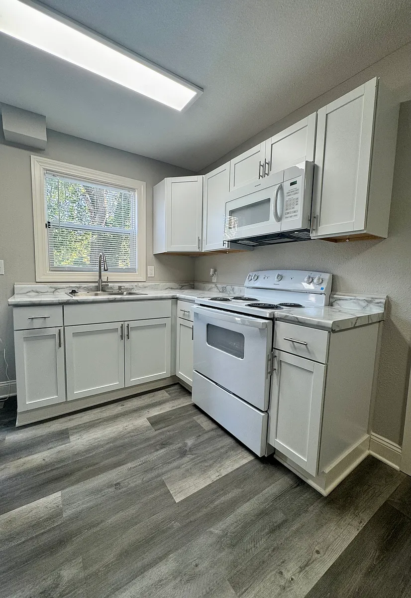 Building Photo - 2618 Brookside Parkway North Dr