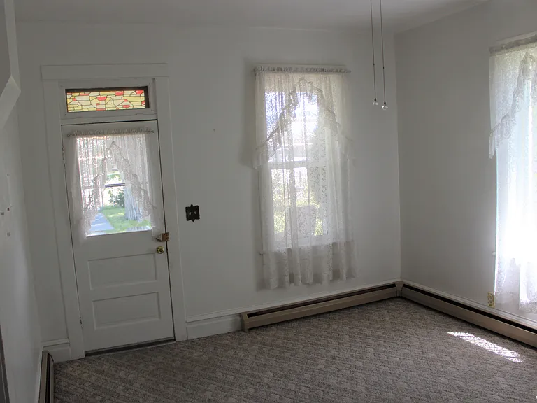 205 N Main St — Photo 7