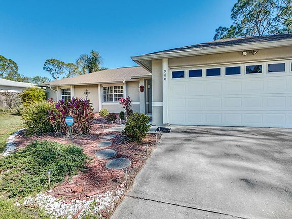 3rd image of 980 Lyons Cir NW
