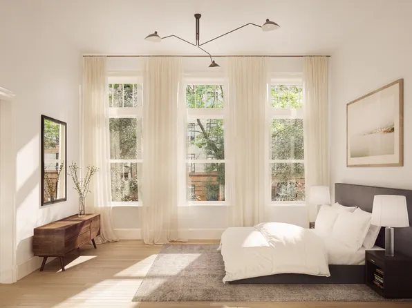 555 West End Avenue image 3 of 15