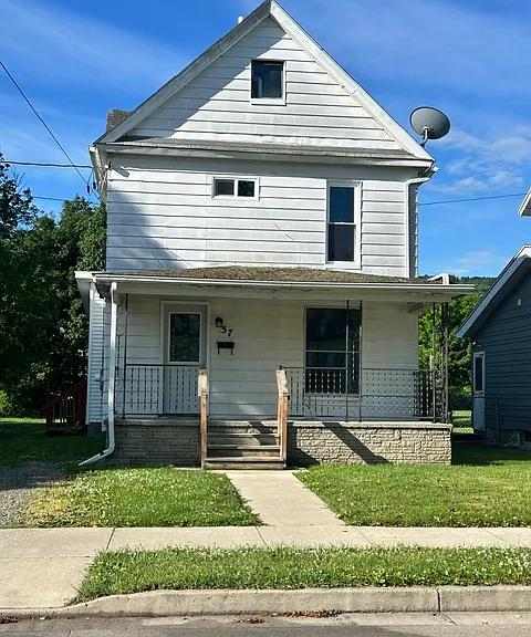 57 Cedar St — Photo 4