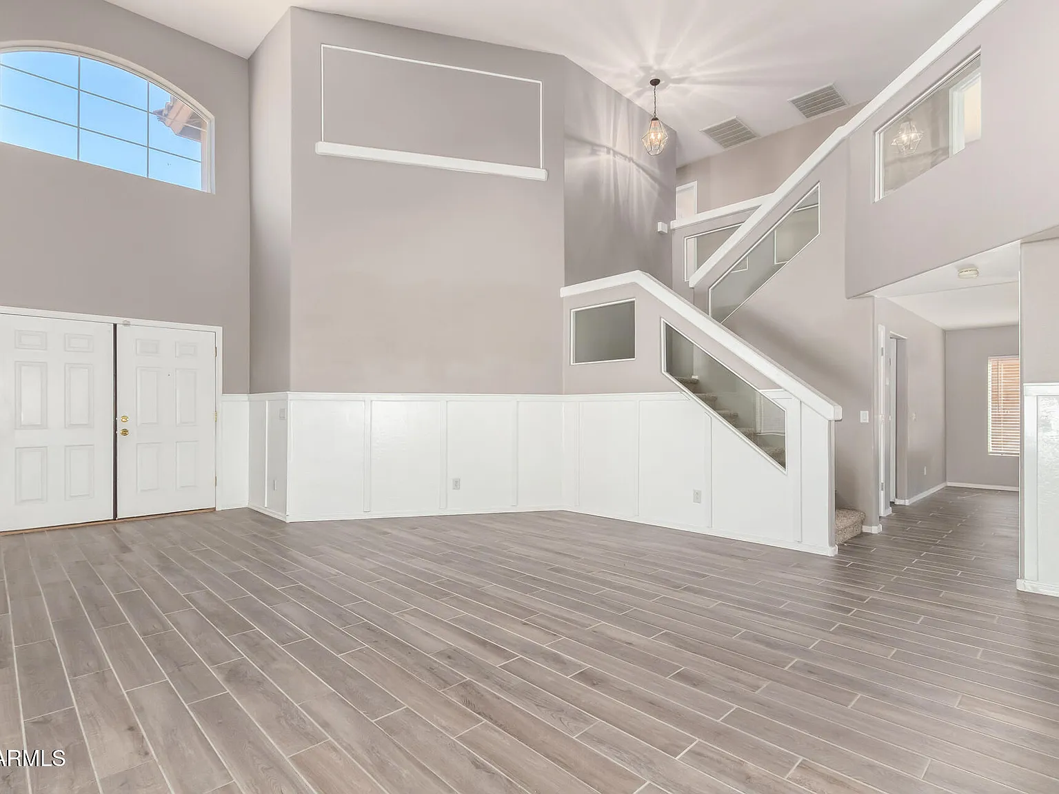 3 bed, 2.5 bath, 2481 sqft, $2,225 — Photo 4