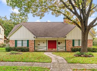 9342 Springwater Dr, Dallas, TX 75228