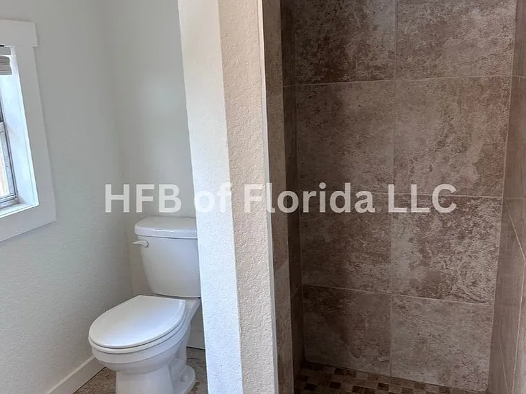 655 Old Dixie Hwy — Photo 20