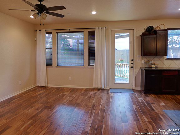 5th image of 4223 Woodbridge Way