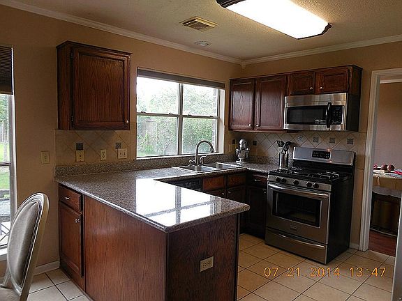 4th image of 2114 Aberdeen Dr