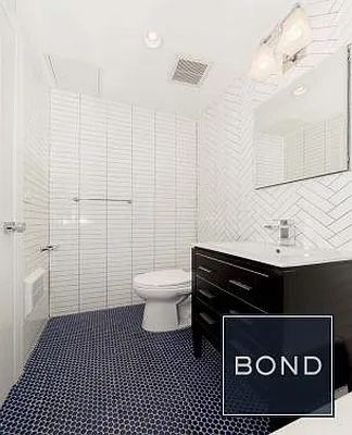 Rented by Bond New York | media 26