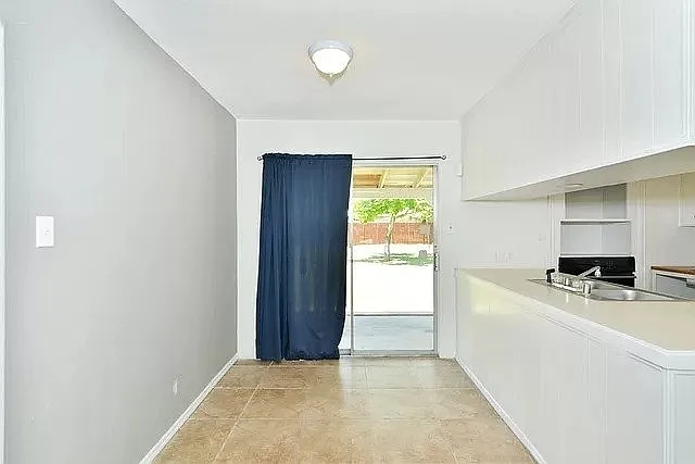 505 Oak Dr — Photo 7