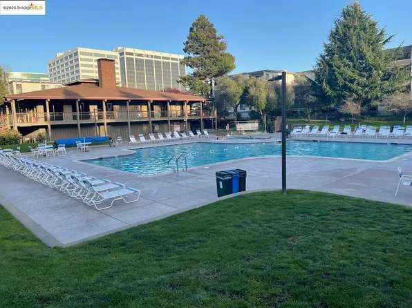 (undisclosed Address), Emeryville, CA 94608