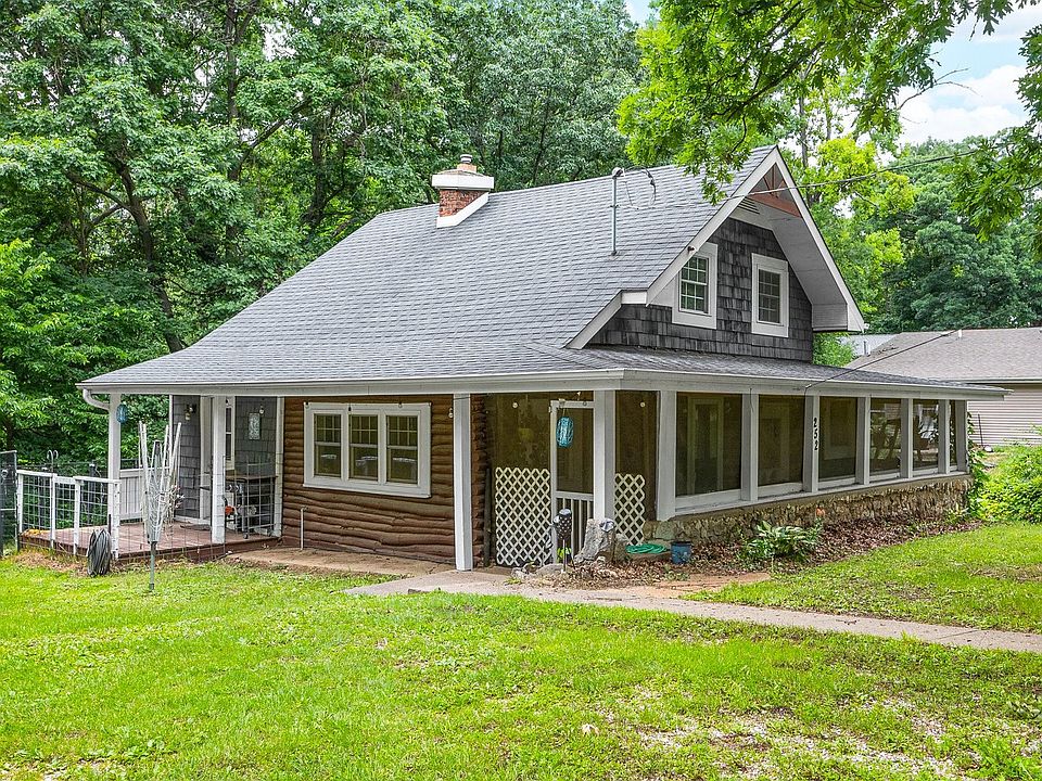 1st image of 252 Sylvan Ln