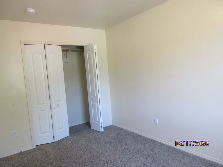 3 bed, 2.0 bath, $1,550 — Photo 16