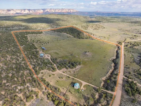 403 & 409 N Mineral Springs Rd, Orderville, UT 84758