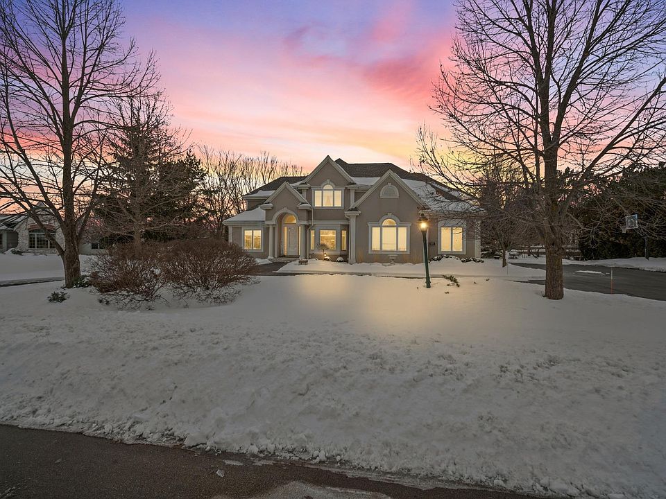 1st image of 601 N Ponderosa Dr