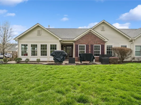 2061 Isleworth Ln, Cranberry Township, PA 16066