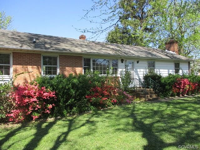 1st image of 7422 Park Dr