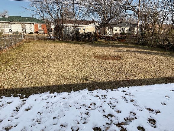 4th image of 1321 NE 37th St