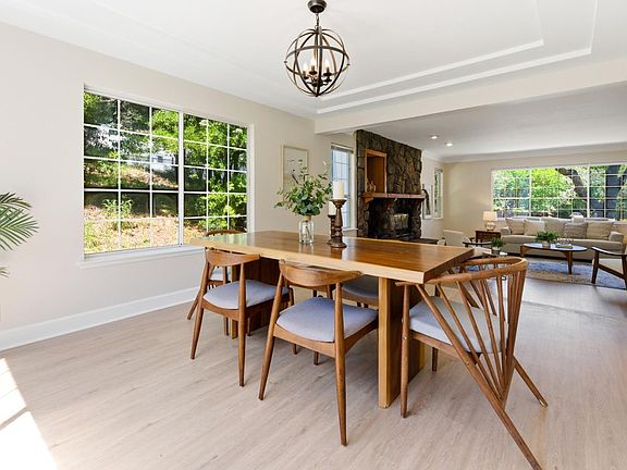 3rd image of 121 Main Drive