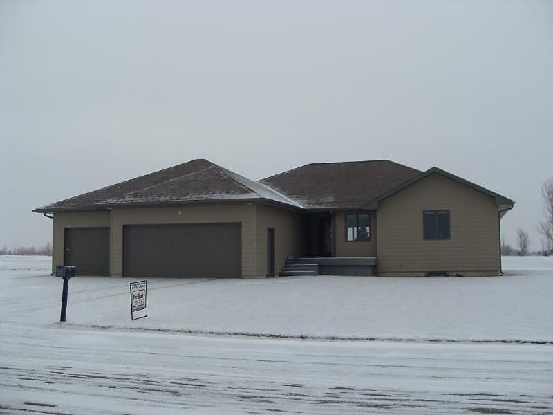 1st image of 407 Broadland Creek Ct