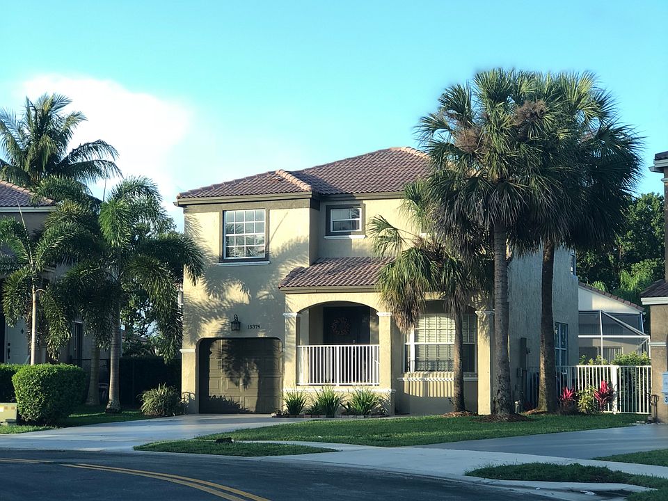 1st image of 15374 NW 3rd St