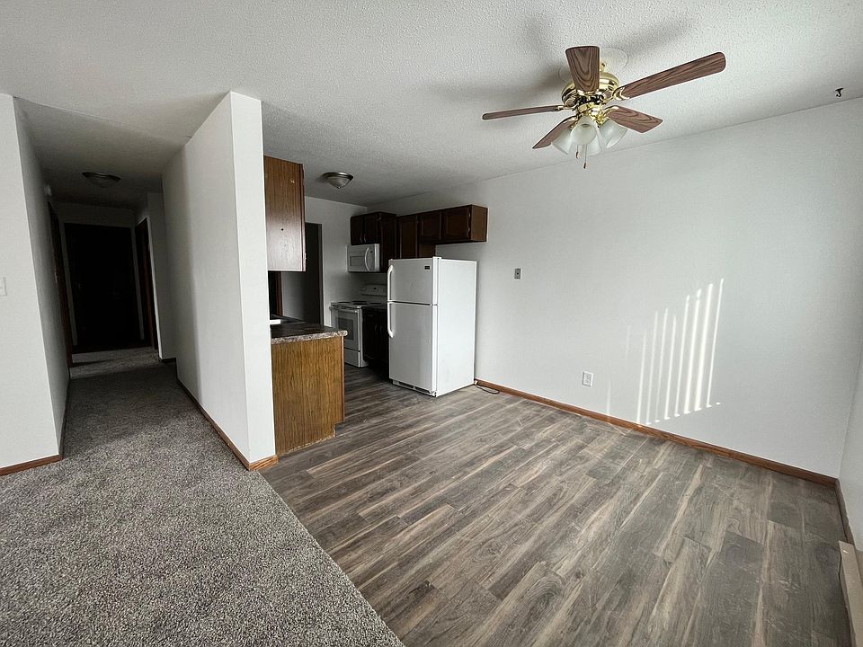 1st image of 2605 S 17th St APT 10