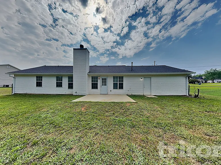 195 Falcon Ridge Dr — Photo 15