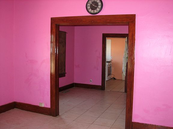 2nd image of 11417 Windlawn Ct