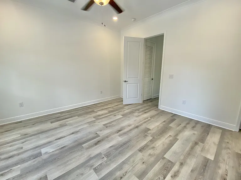 160 Kara Lake Dr — Photo 10