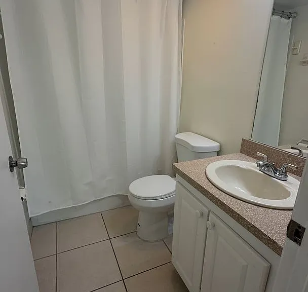 905 Southridge Rd #204A — Photo 3