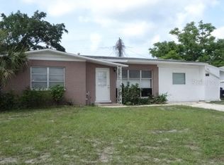 2305 N Radcliffe Pl, Bradenton, FL 34207