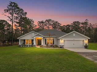 15250 Barron Ct, Weeki Wachee, FL 34614